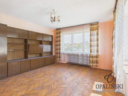 Dom z ogrodem i garażem w świetnej lokalizacji