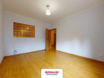 3 pokoje na parterze z balkonem Gumieńce