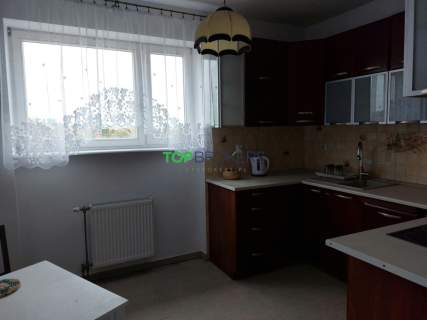 Cztery pokoje z oddzielną kuchnią, po remoncie