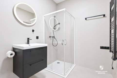 Lokal biurowo- usługowy 145m2, Brzezie