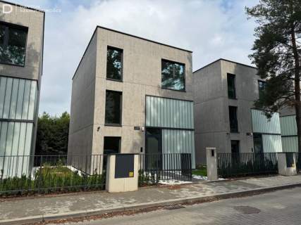 Dwupoziomowy Apartament z Tarasem i Smart Home