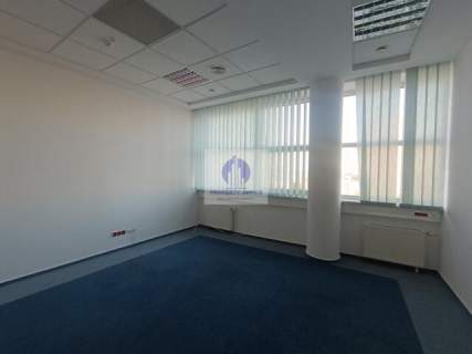 Praga Południe lokal biurowy 36m2 do wynajęcia