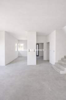 Nowoczesny dom z ogrodem 155m2