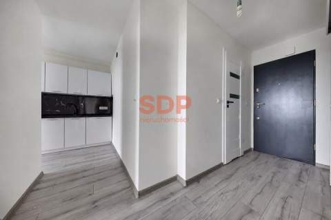 Apartament po remoncie 18. piętro 4 pokoje Tysiąclecie