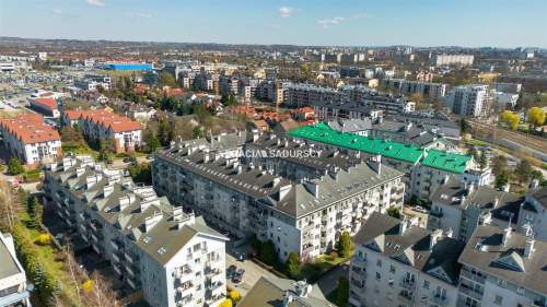 1-pokojowe z balkonem.