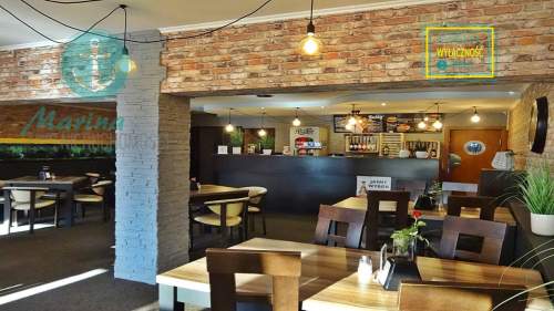 Wyposażona restauracja nad morzem