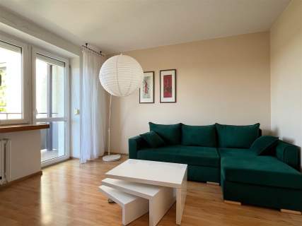 Duży balkon, ładny widok, dużo światła, fajne