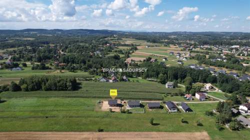 Dom w Brzezince, gm Brzeźnica