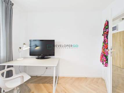 HUZAR 2 pokoje Balkon 14 m 43,30 m winda