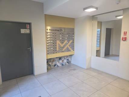 4 pokojowy apartament -Ul. Dmowskiego/Amsterdm