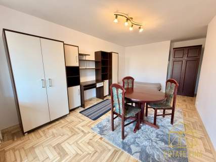 3 pokoje 4 piętro Winda Parking