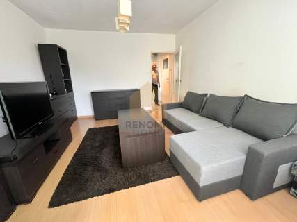 2 pokoje z balkonem