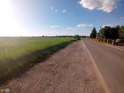 6 działek, 2 budynki letniskowe, 2 min JuraPark 