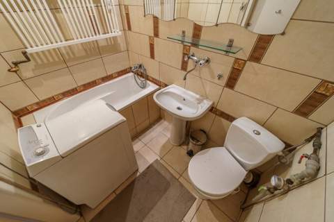 Kawalerka, balkon, piwnica, Nad Potokiem 11,Sołacz