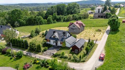 Komfortowy dom wolnostojący z dużym ogrodem