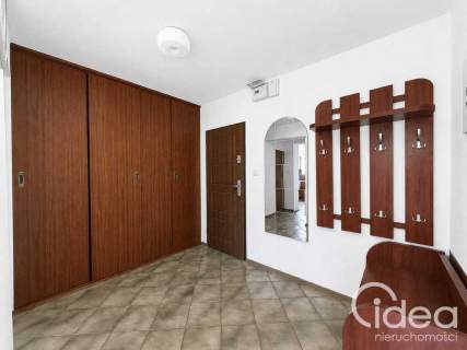 Osiedle Zawadzkiego, 47m2, 1/2 pokoje,balkon,winda