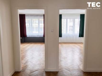 83 m 3 pokoje osobna kuchnia