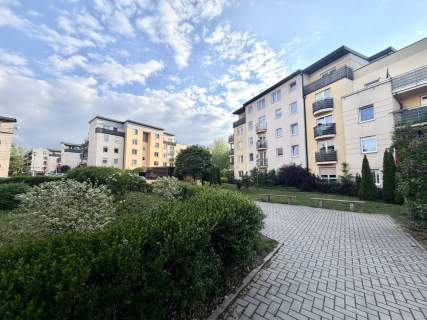 Osobna kuchnia/Klimatyzacja/Balkon 9m2/ Piwnica 7m