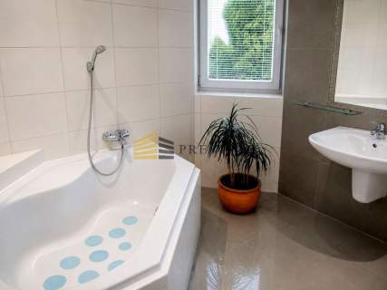 Elegant Detached House for Rent Wilanów