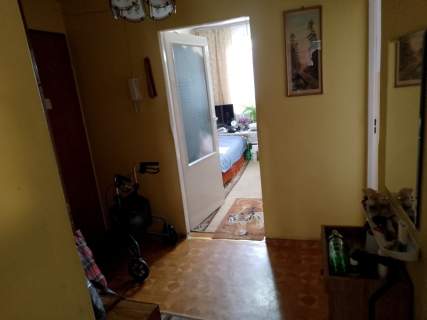 Sprzedam mieszkanie w bloku 2 pokoje 48m2.