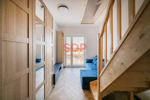 2 pokoje , podłogówka, balkon, miejsce postojowe