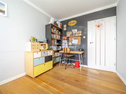 M 72-M2 4 POK APARTAMENT GARDEROBA BALKON ŻABINIEC