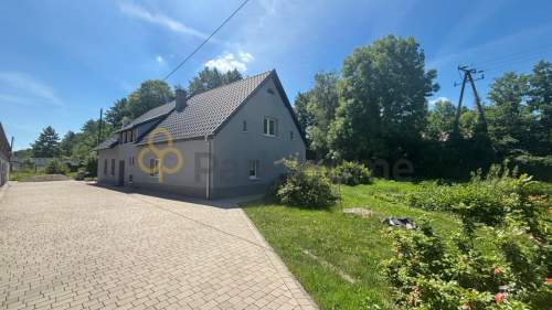 Dom wolnostojący w cichej okolicy