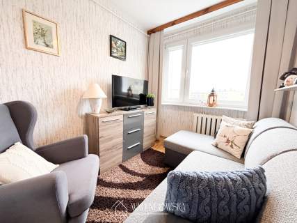 3 pokoje w bloku, miejsce postoj.- Ustka, Legionów
