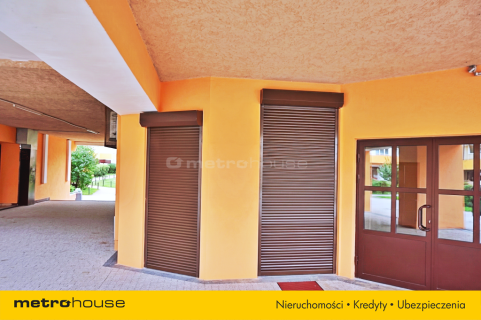 Lokal handlowo-usługowy 21,3 m Centrum 2 wejścia