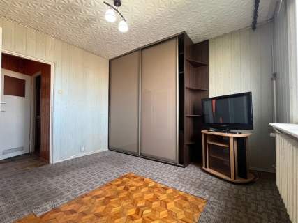 widna kuchnia, loggia 3m2, piwnica 4m2. Wsch-Zach
