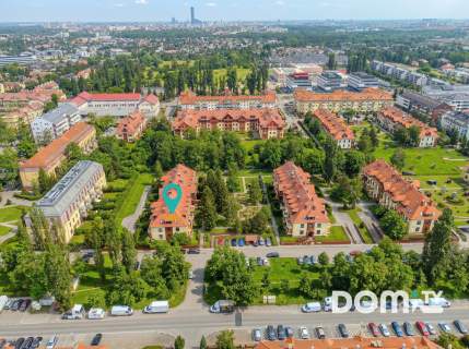 Przestronne, duża komórka lokatorska, balkon