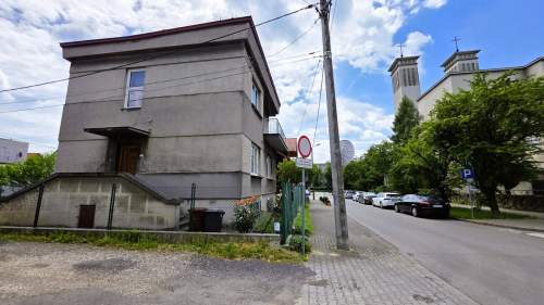 Dom z możliwością wydzielenia dwóch mieszkań Gra