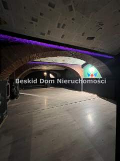 Nieruchomość komercyjna do wynajęcia, 140 m2, Bielsko-Biała