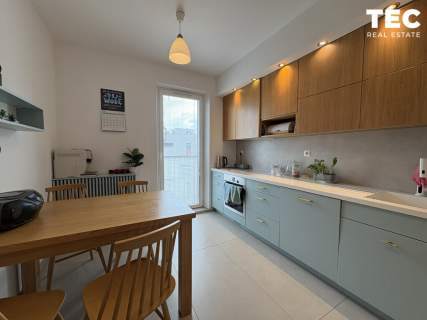 Zadbane I 4 pokoje Balkon Tramwaj