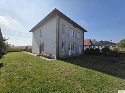 Kownatki - Siedlisko 1,36 ha z zabudowaniami , 13 KM od Łukowa