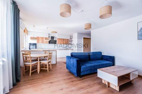 Apartament z klimatyzacją 10 min od plaży