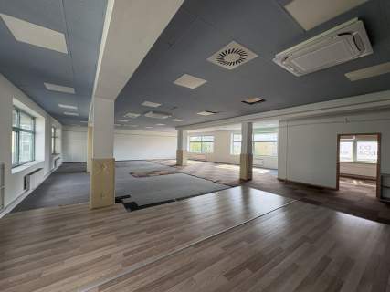 Lokal użytkowy 383 m2 Podgórze Duchackie