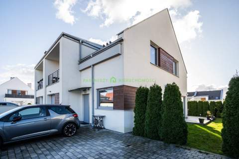 Bliźniak 156 m2 5 pokoi z garażem ZDROJE