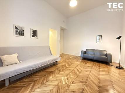 Kazimierz klimatyczne 76,4 m po remoncie