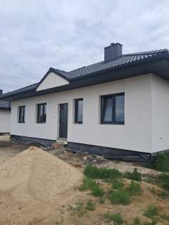 Dom parterowy o pow. 95.91m2, działka 530m2,Zduny