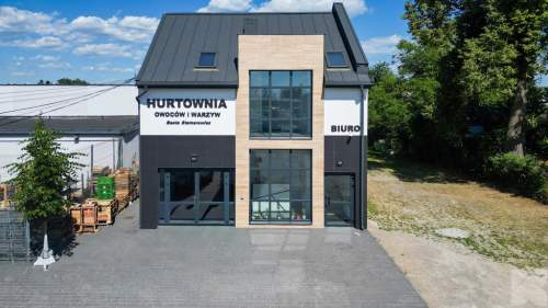 Gotowy budynek handlowo biurowy
