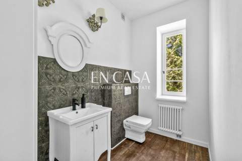 Dwupoziomowy apartament z ogrodem pierwszy najemca