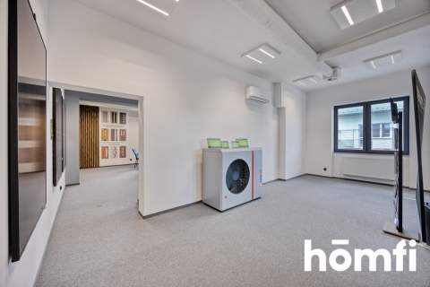 Lokal w nowoczesnym budynku z salą konferencyjną