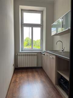 Lokal biurowo-usługowy w Centrum ul. Dąbrowskiego