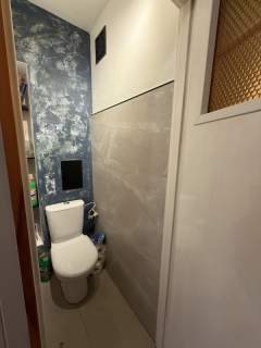 Zadbane 3 pokoje, 500 m do metra M2, tramwaj i autobus w zasięgu...