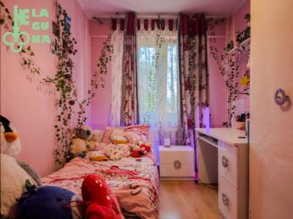 Przestronne mieszkanie na parterze z balkonem