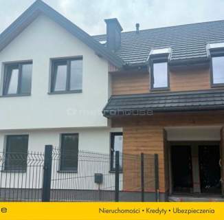 Nowoczesny budynek w Sochaczewie, Rozlazłów