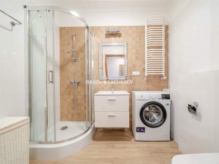 Nowoczesny apartamentowiec w centrum miasta