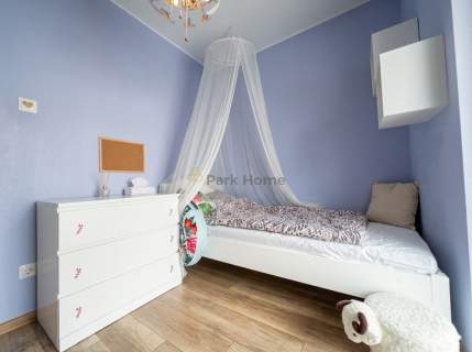 Mieszkanie, 4 pokoje, miejsce postojowe, 2 balkony