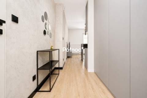 2 pokoje Garaż Balkon Wojciechowska